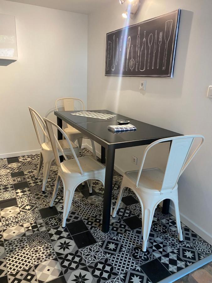 Studio Duplex Avec Spa Et Cour Privee Bonnelles 外观 照片